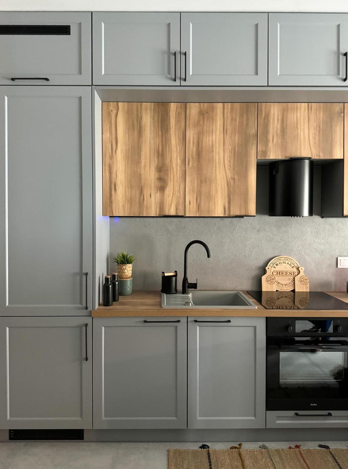 Lakru Apartments Global Office, Free Garage, Self Check-In Katowice Esterno foto