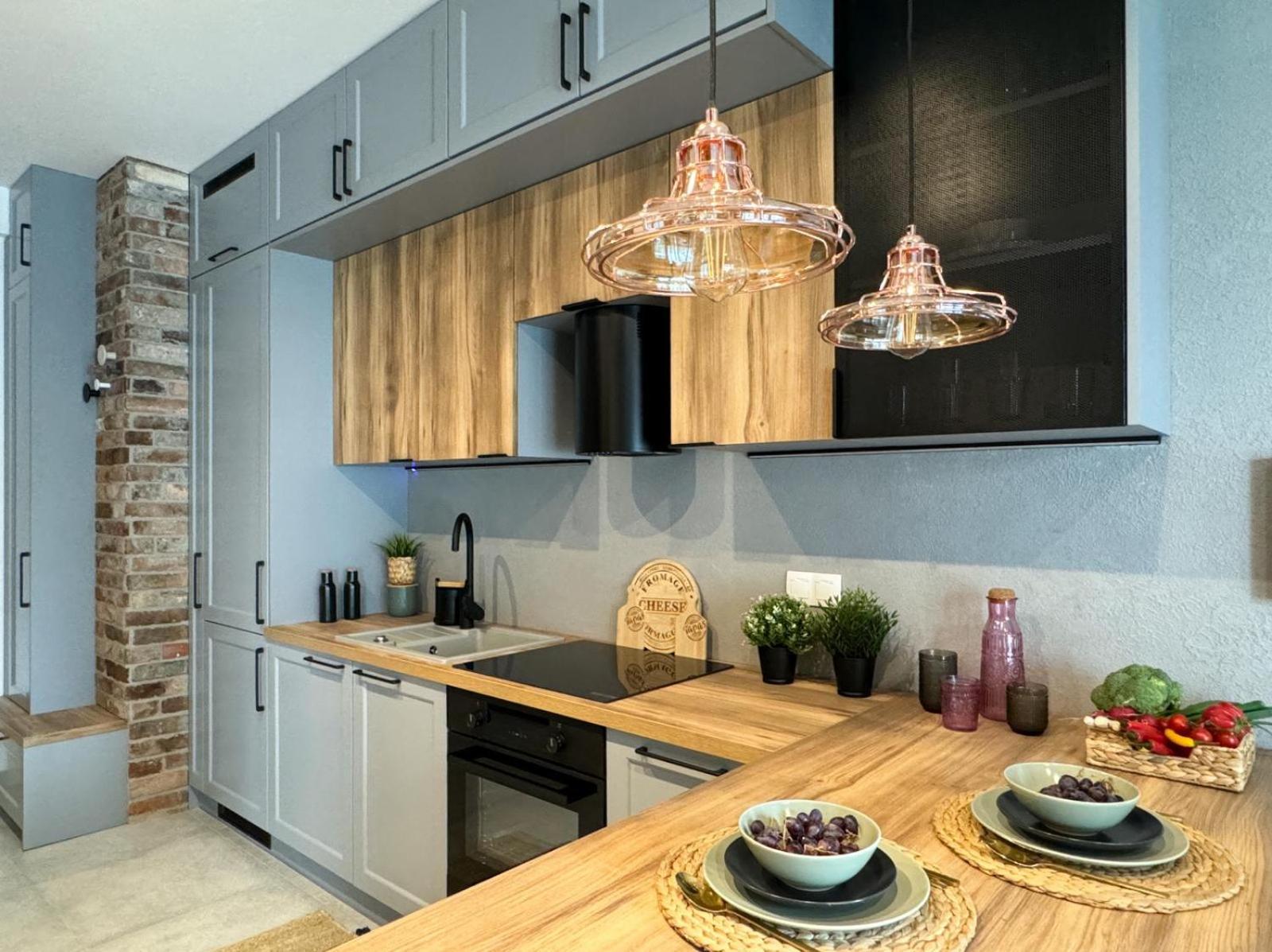 Lakru Apartments Global Office, Free Garage, Self Check-In Katowice Esterno foto