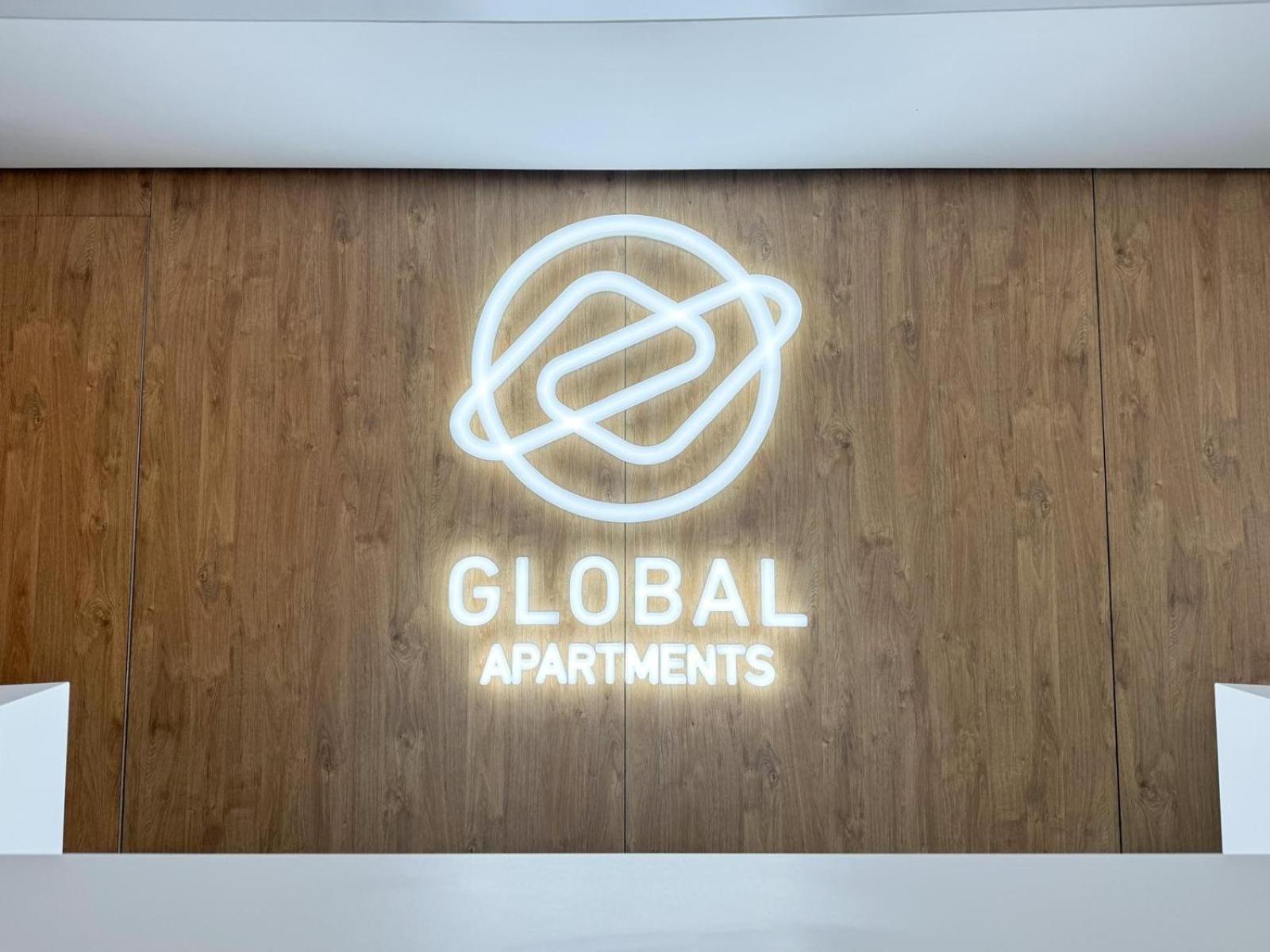Lakru Apartments Global Office, Free Garage, Self Check-In Katowice Esterno foto