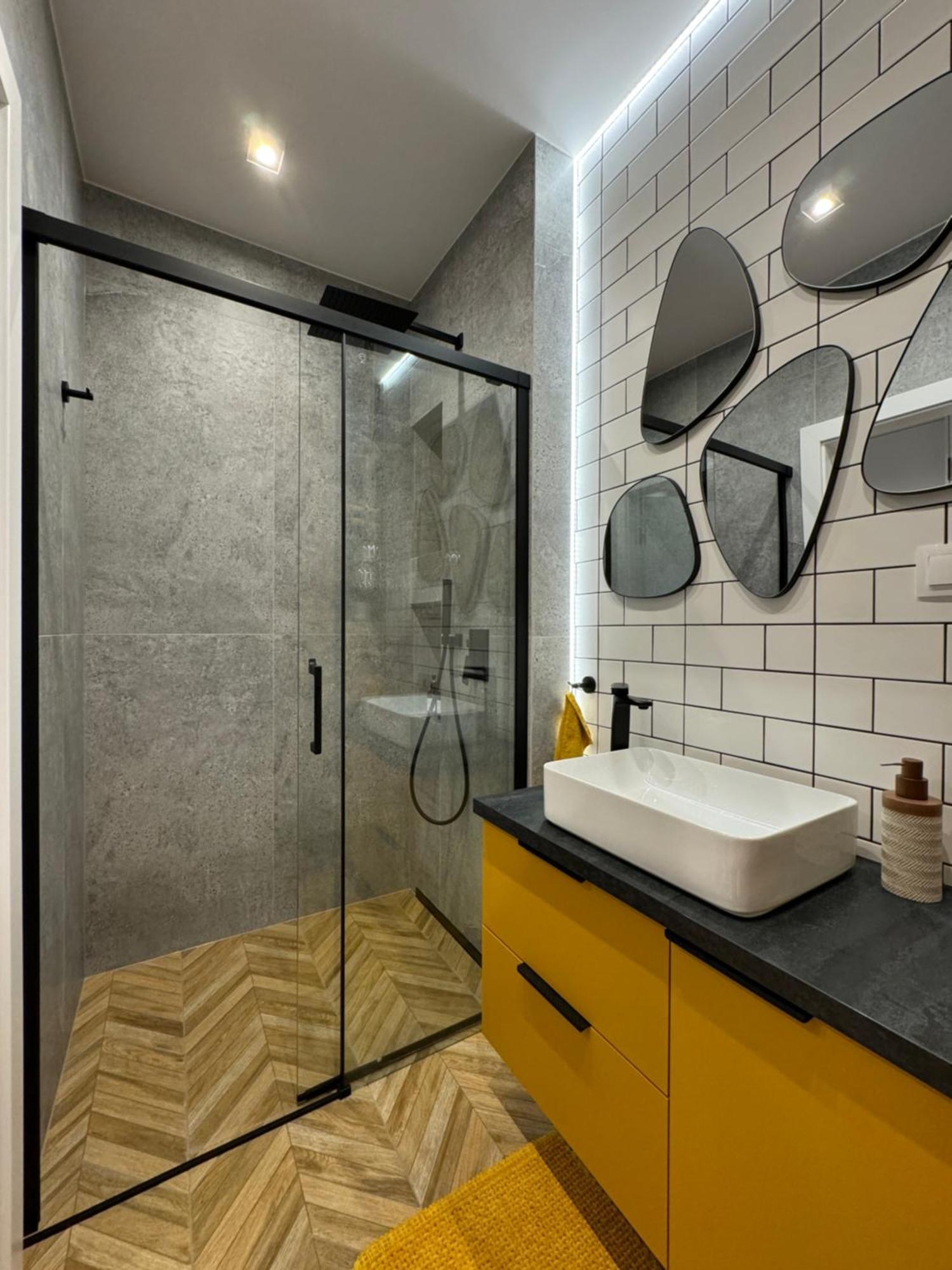 Lakru Apartments Global Office, Free Garage, Self Check-In Katowice Esterno foto