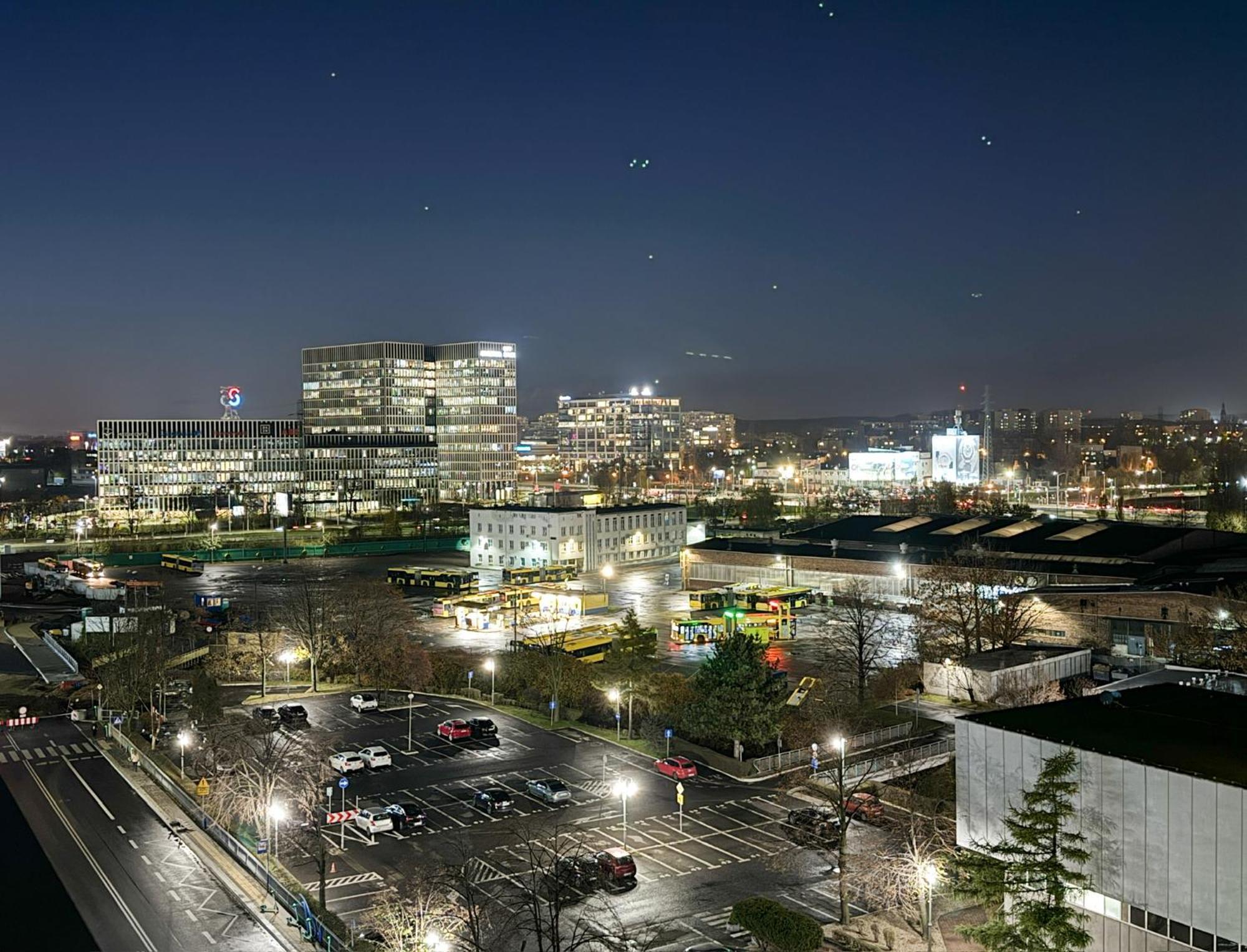 Lakru Apartments Global Office, Free Garage, Self Check-In Katowice Esterno foto